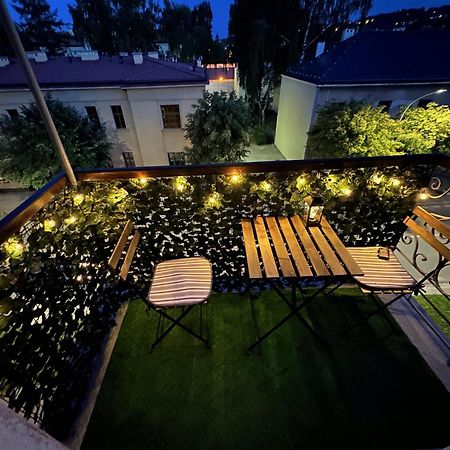 Sloneczne Studio Z Balkonem! Przemyśl Exteriör bild